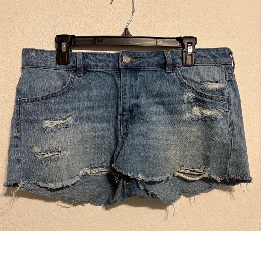 HM &Denim Womens Light Wash Distressed Cut Off Jean Shorts Regular Waist Size 10